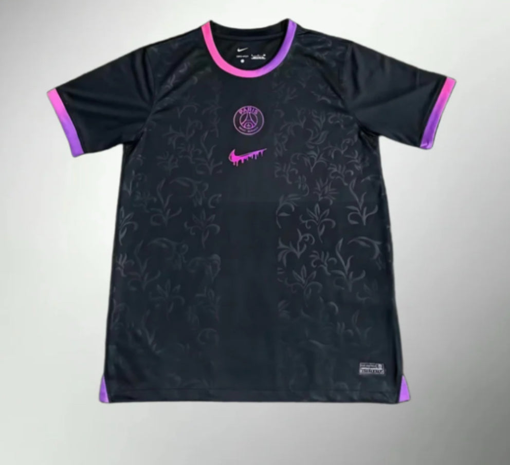 PSG “Paris Noir” Limited       edition kit